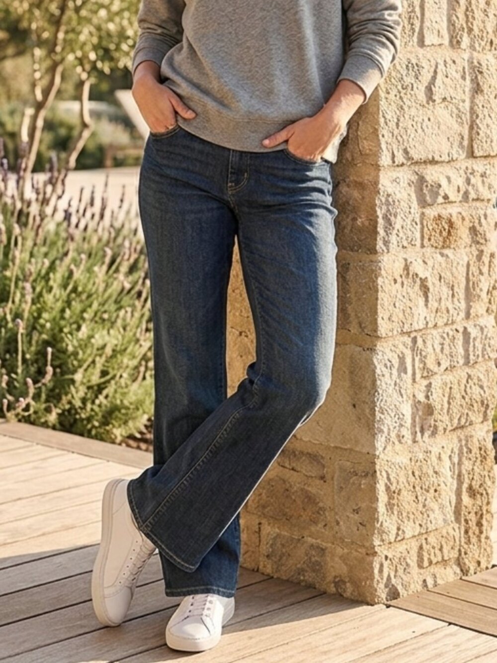 Banana Republic - Urban Boot Cut Jeans 670828 | Dark Denim Wash | Size 4 Petite